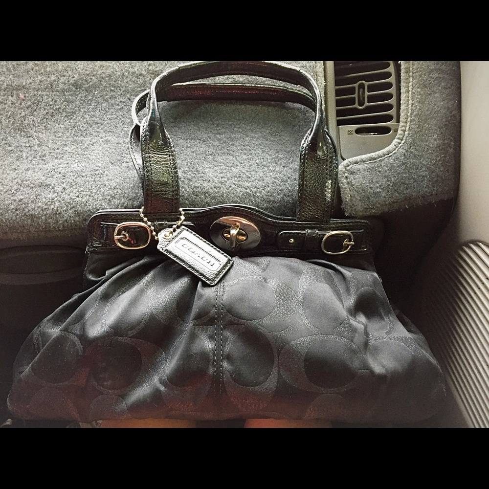 Authentic coach purse